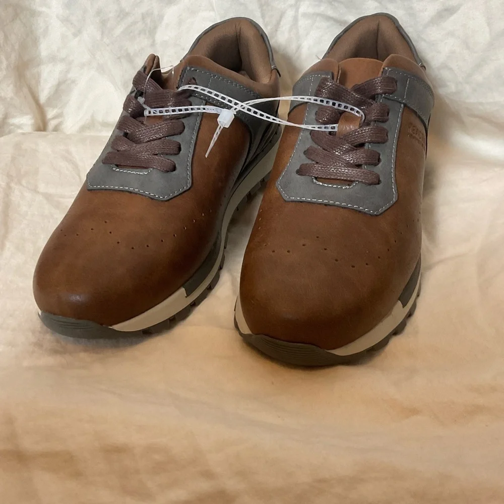 Kenneth Cole Reaction Little and Big Boys Kev Weston Casual Dress Shoe size 5